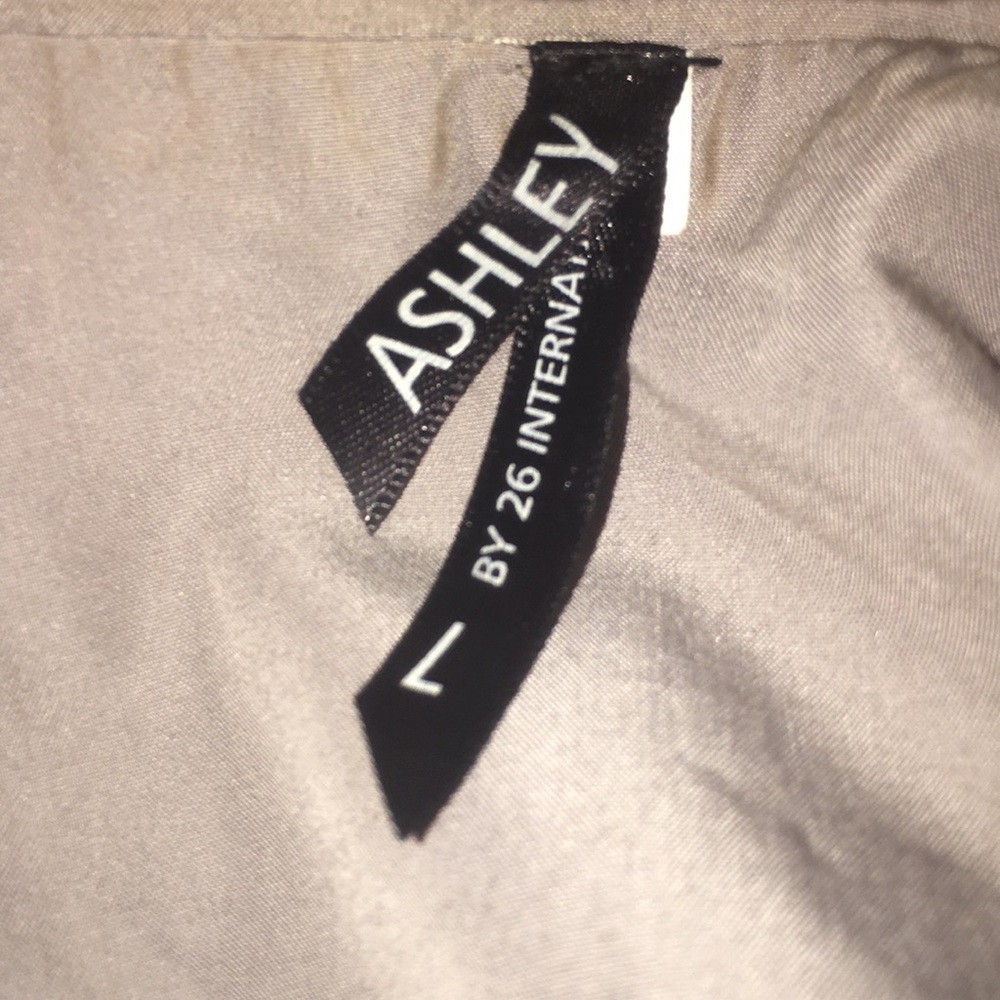 Grey Blazer - Picture 2 of 2